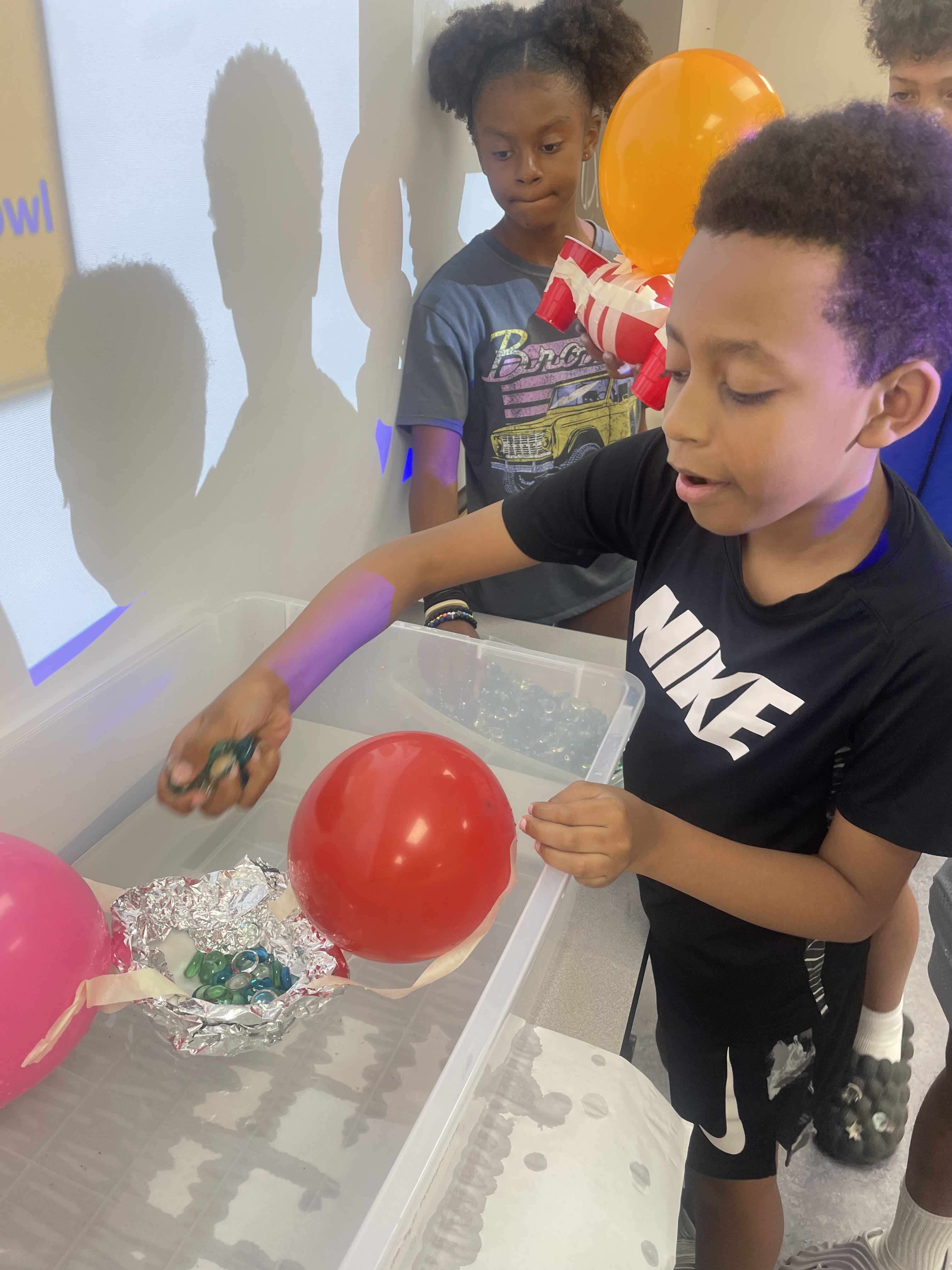 Students test balloon model